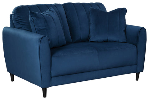 Enderlin Signature Design by Ashley Loveseat