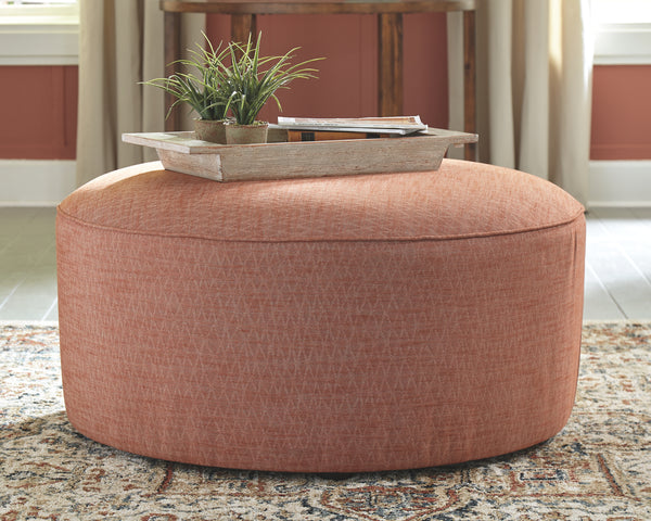 Almanza Signature Design by Ashley Ottoman