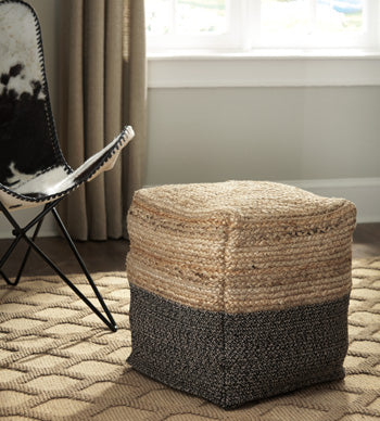 Sweed Valley Signature Design by Ashley Pouf
