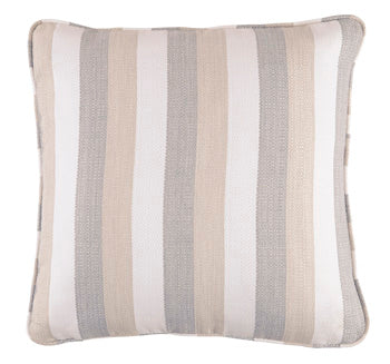 Mistelee Signature Design by Ashley Pillow