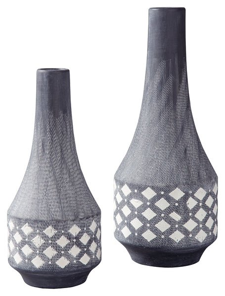 Dornitilla Signature Design by Ashley Vase Set of 2