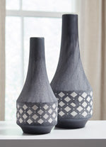 Dornitilla Signature Design by Ashley Vase Set of 2