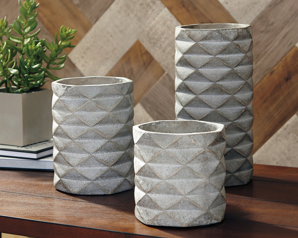 Charlot Signature Design by Ashley Vase Set of 3