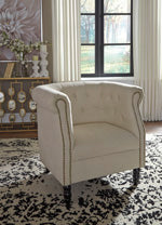 Jacquelyne Signature Design by Ashley Chair