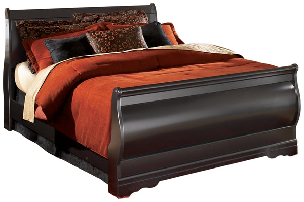 Signature Design by Ashley Huey Vineyard Queen Sleigh Bed