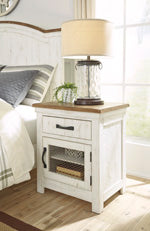 Wystfield Signature Design by Ashley Nightstand