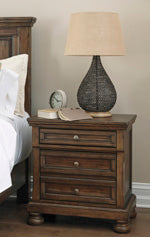 Flynnter Signature Design by Ashley Nightstand