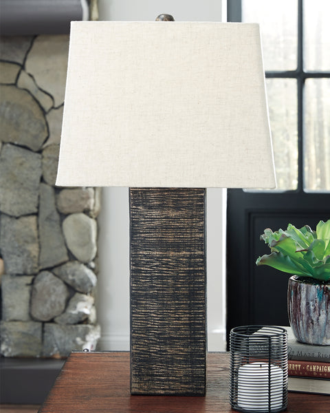Mahak Signature Design by Ashley Table Lamp Pair