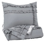 Meghdad Signature Design by Ashley Comforter Set Full