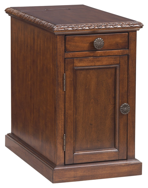 Laflorn Signature Design by Ashley End Table Chair Side