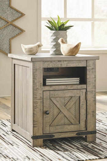Aldwin Signature Design by Ashley End Table